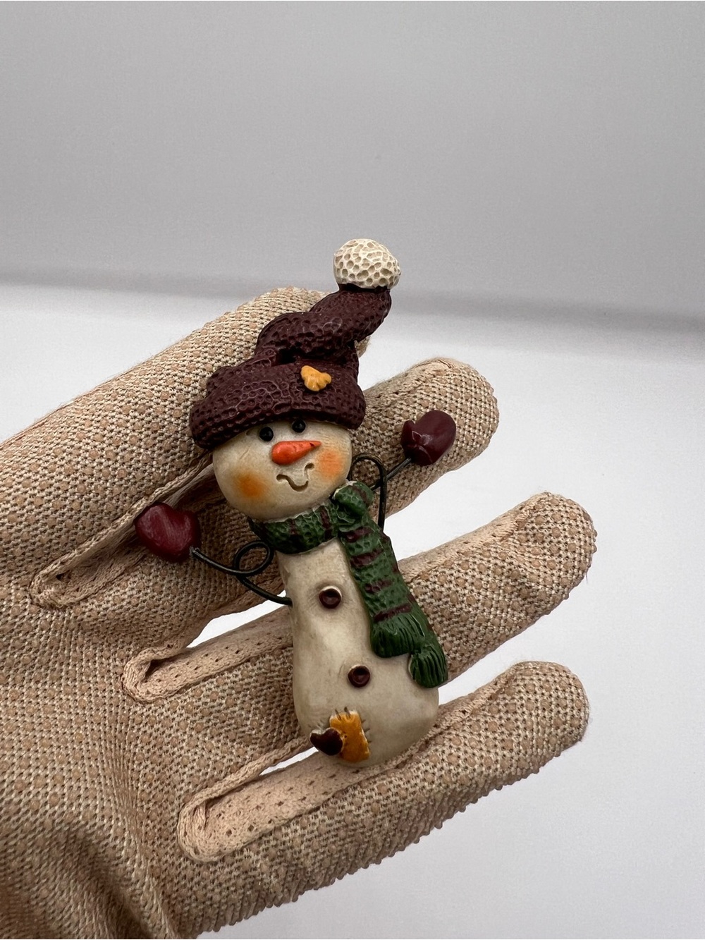 Vintage Christmas Holiday Resin Snowman Pin Brown Hat Green Scarf
